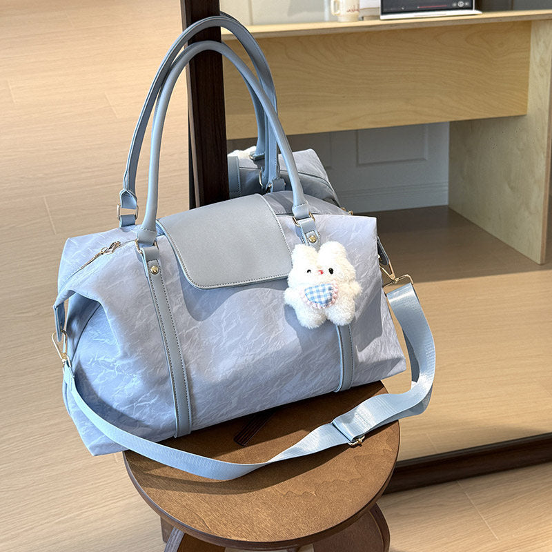 Stylish Lightweight Weekender Bag LoungeYard — product view 3