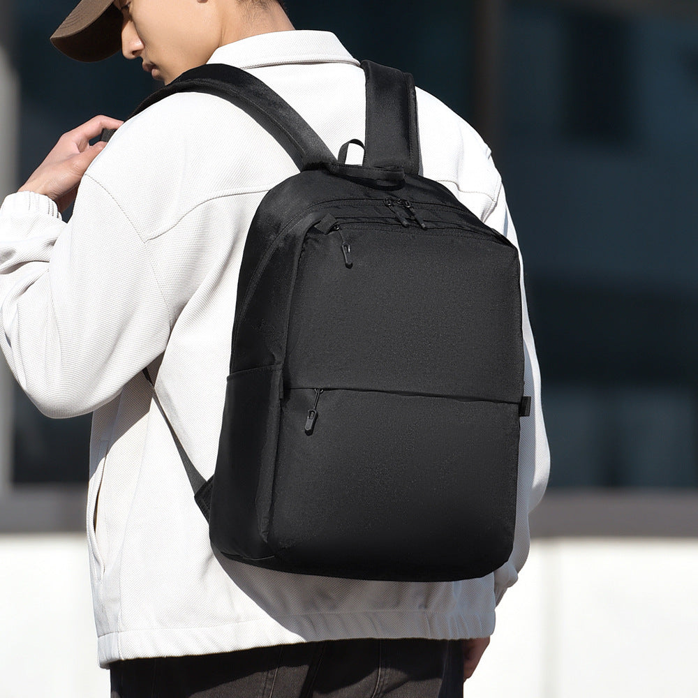 Versatile laptop backpack with intelligent organization system LoungeYard — product view 1