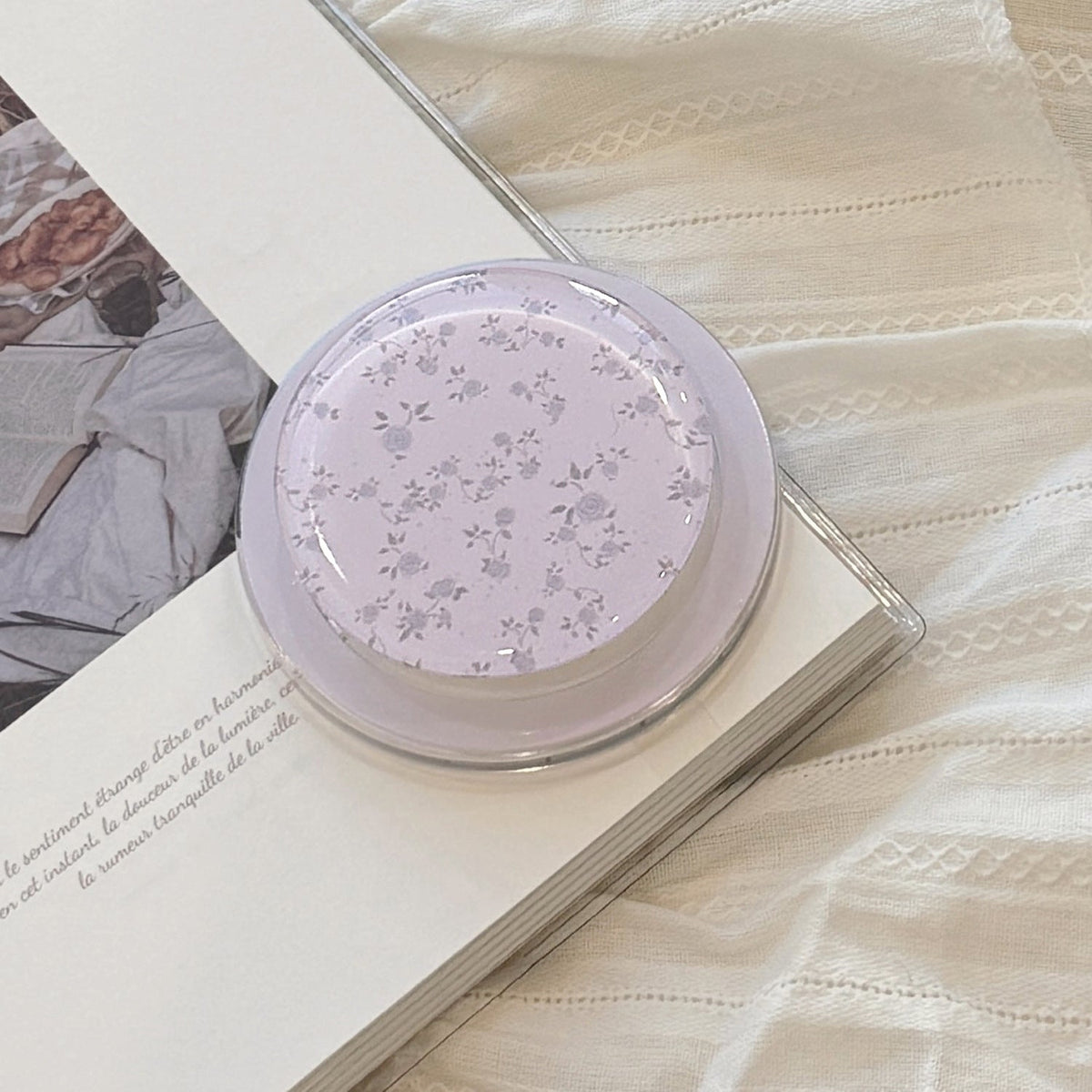 Cosmetic box LoungeYard — product view 2