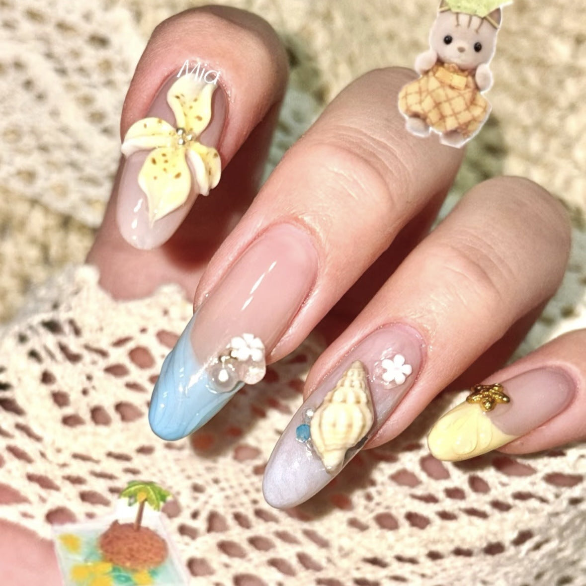 Artistic Decorative Press-On Nail Set 1790745755 — product view 1