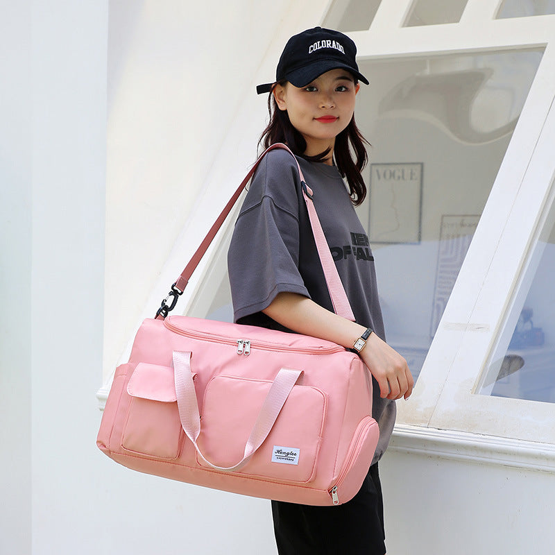 Versatile Lightweight Travel Duffle LoungeYard — product view 3