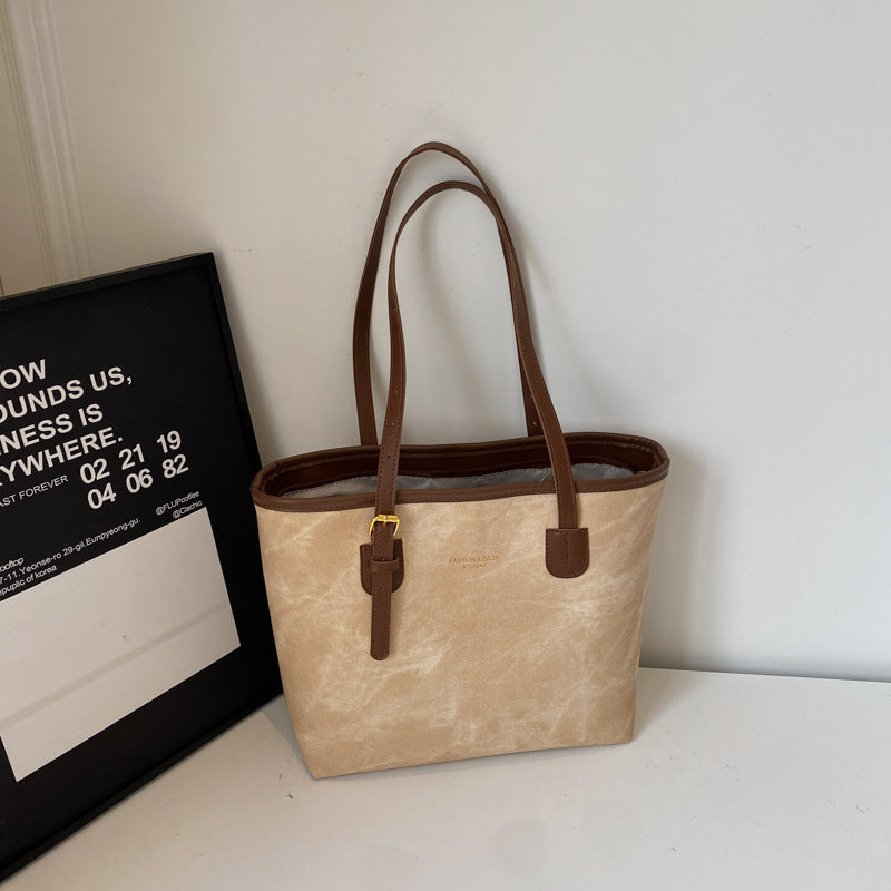 Spacious Multi-Functional Tote Bag LoungeYard — product view 7
