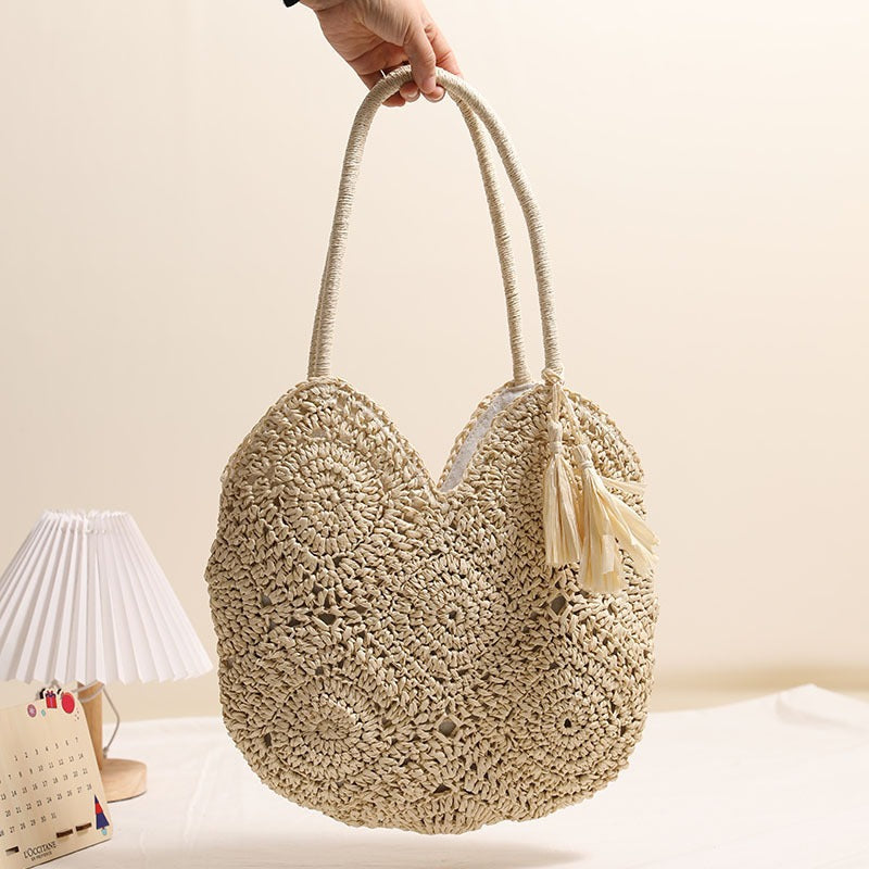 Handmade straw bag with structured design LoungeYard — product view 1