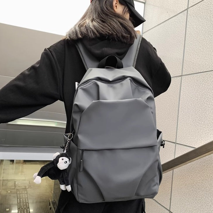 Functional backpack with innovative storage concept LoungeYard — product view 4