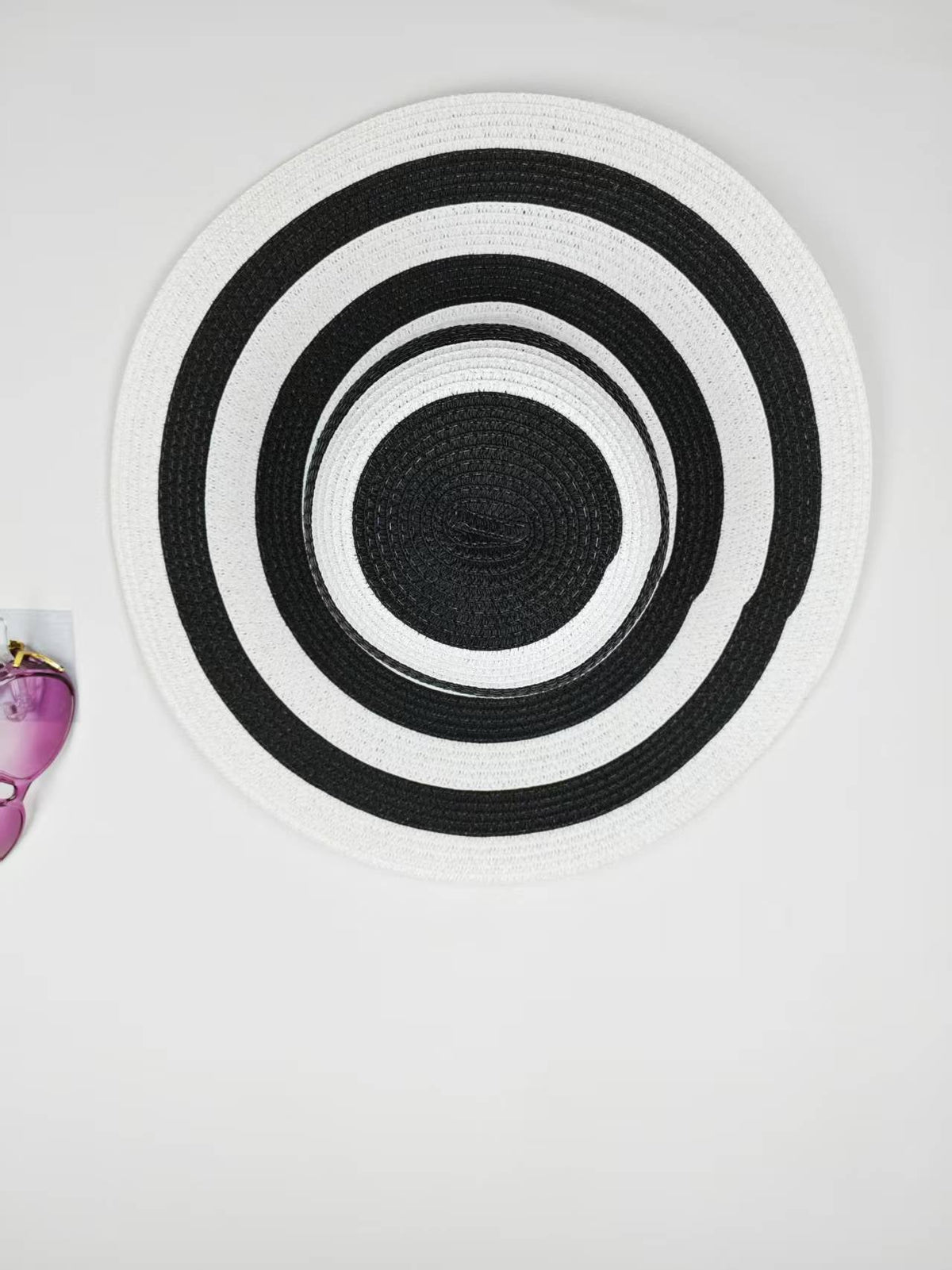 Beach bag with matching hat LoungeYard — product view 7