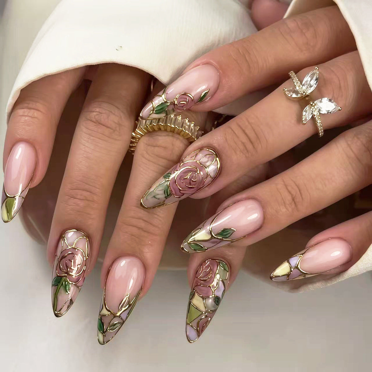 Floral Art Press-On Nail Kit — product view 1