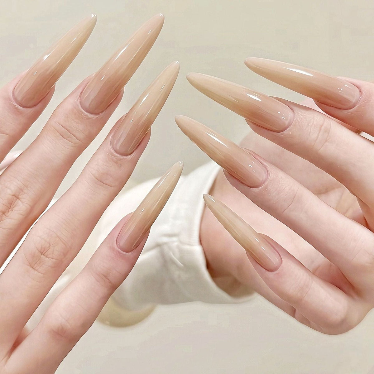 Premium Long-Lasting Almond-Shaped Press-On Nails — product view 2