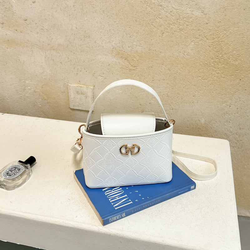 Modern Quilted Handbag — product view 3