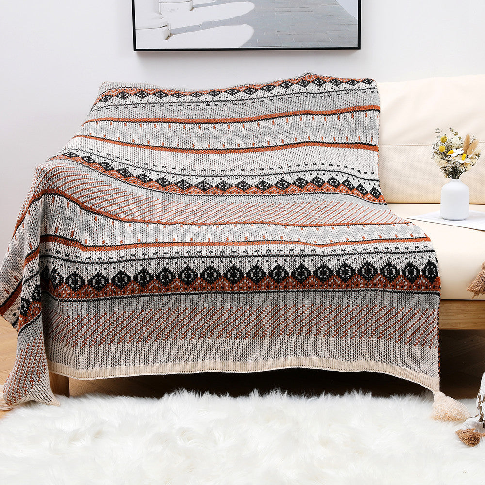 Aztec Patterned Knit Throw Blanket LoungeYard — product view 7