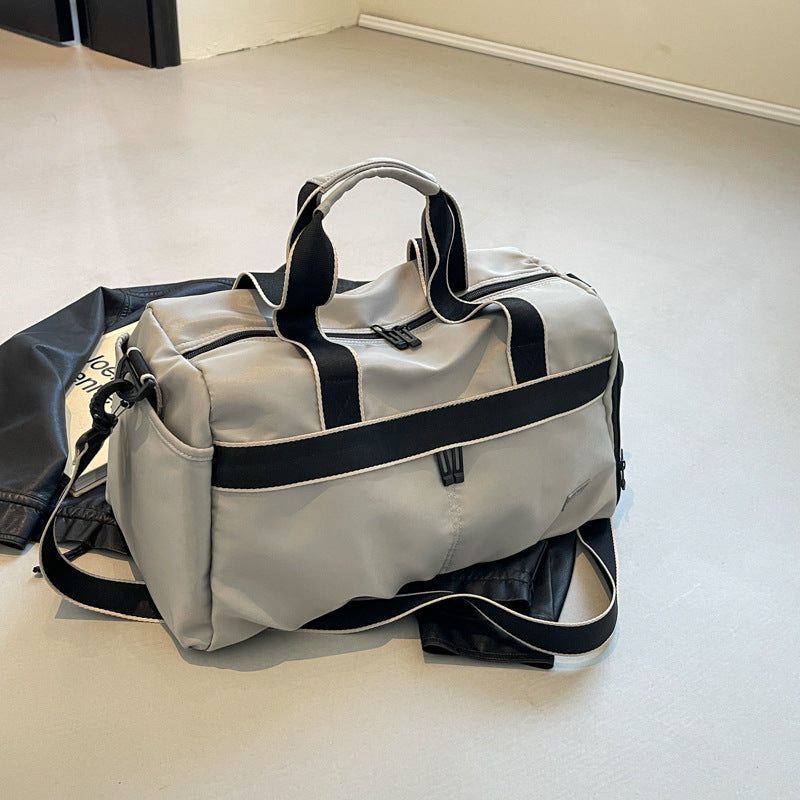 Versatile Weekend Getaway Duffel Bag — product view 1