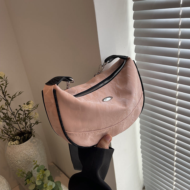 Medium Capacity Crossbody Bag — product view 7