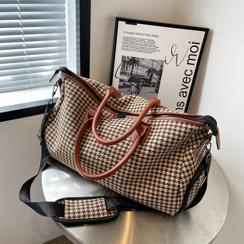Elegant Weekend Bag LoungeYard — product view 1