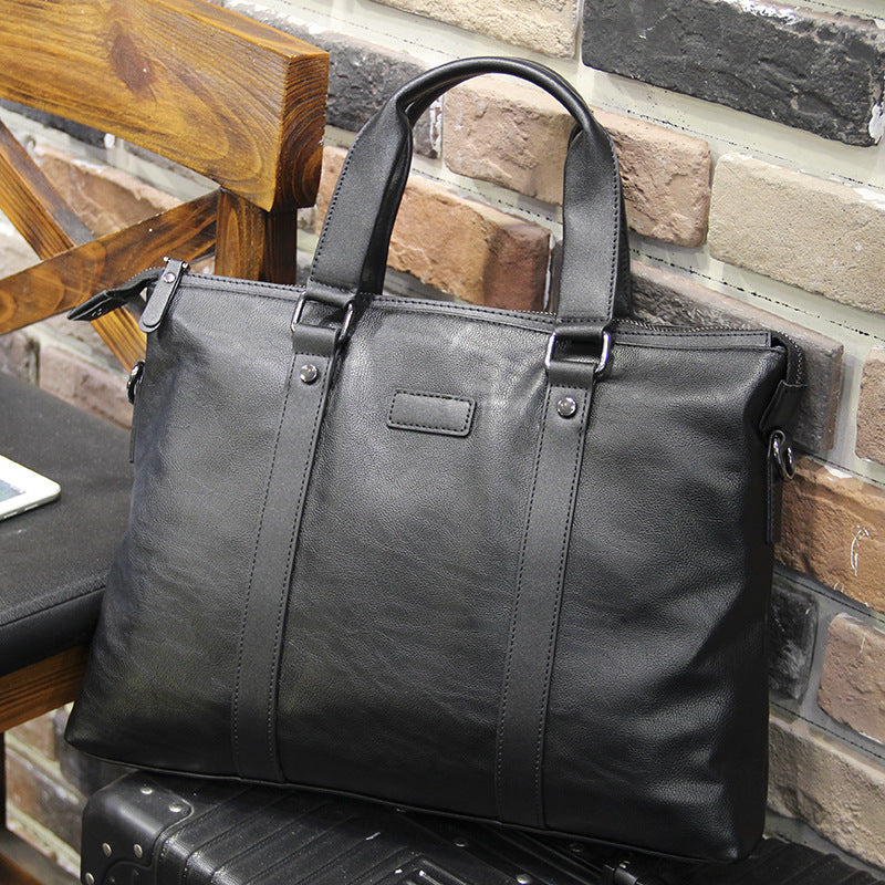 Elegant Tote Bag Made of High-Quality Leather LoungeYard — product view 2
