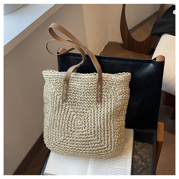 Stylish Macrame Tote Bag LoungeYard — product view 2