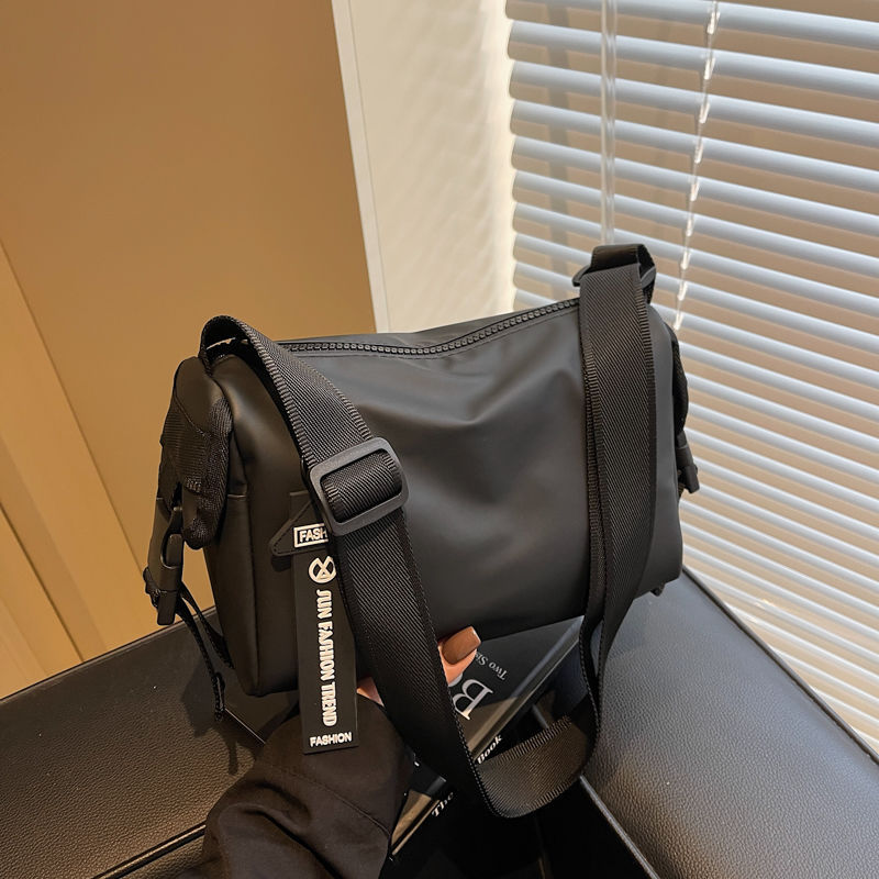 Sleek Multi-Functional Shoulder Bag LoungeYard — product view 6