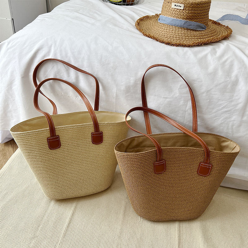 Classic straw bag with leather accents LoungeYard — product view 3