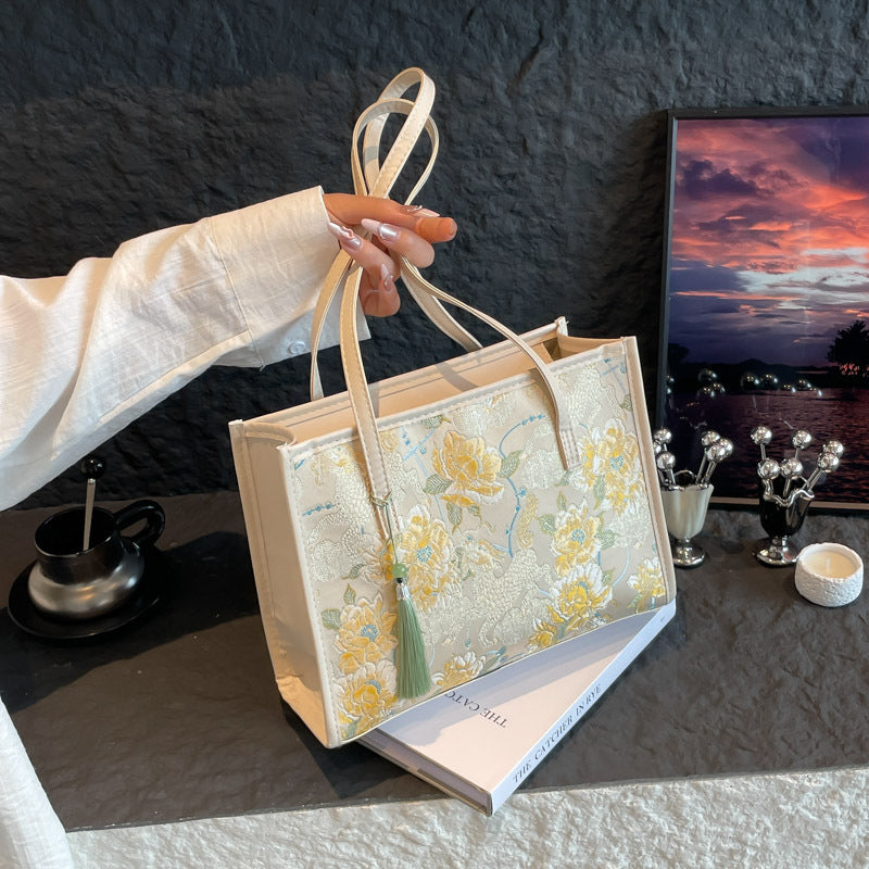 Embroidered Butterfly Pattern Handbag LoungeYard — product view 2