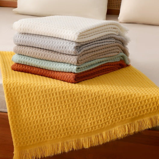 Luxurious Textured Knit Throw Blanket LoungeYard — product view 1