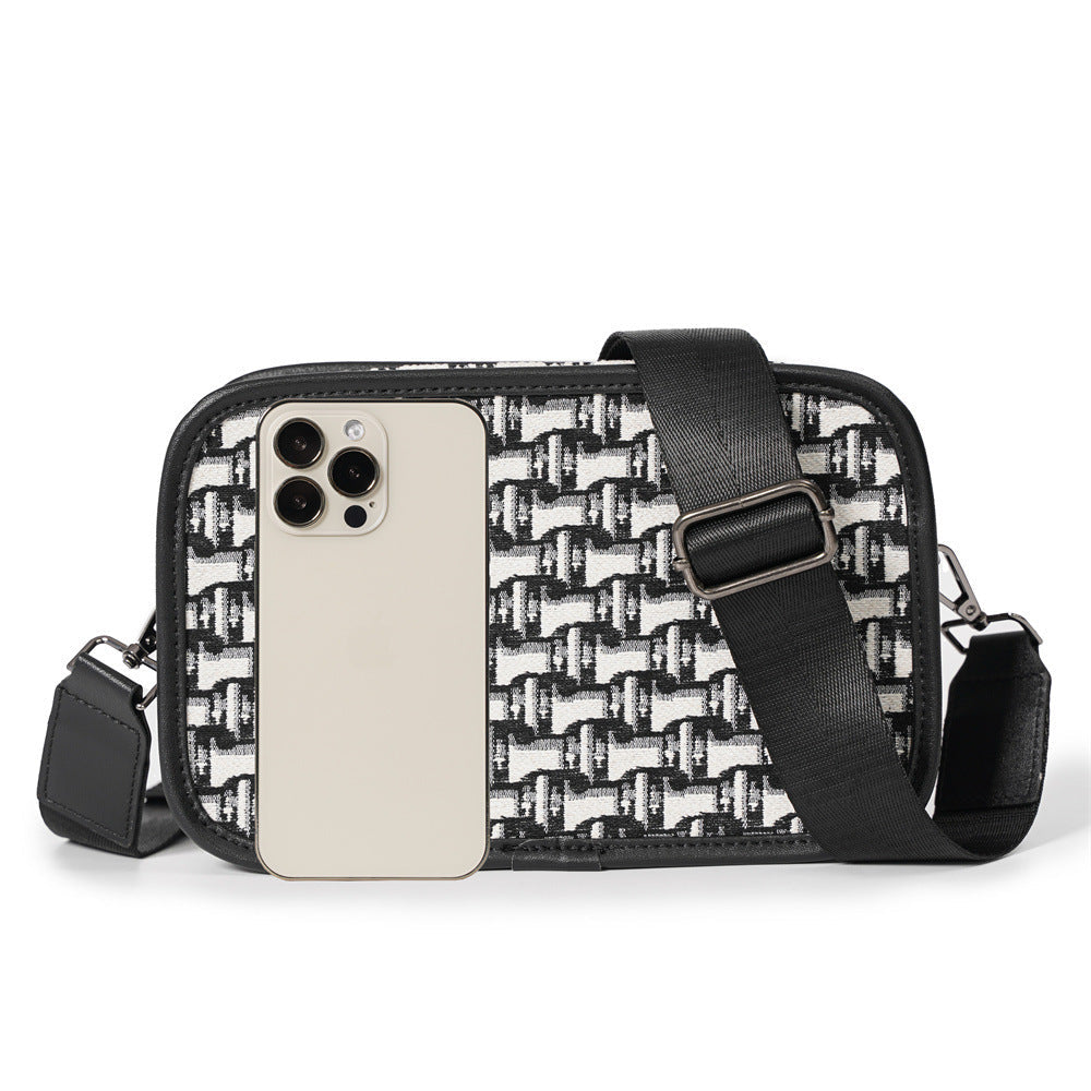 Fashionable Shoulder Bag LoungeYard — product view 4