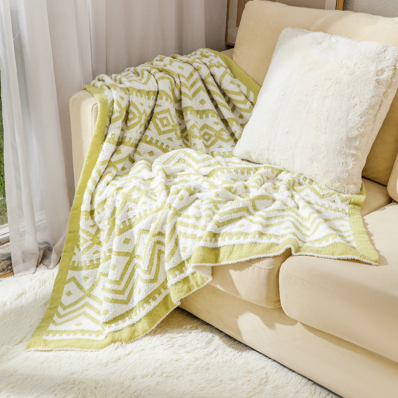 Decorative Throw Blanket LoungeYard — product view 4