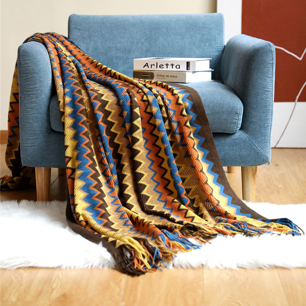 Zigzag Weave Throw Blanket LoungeYard — product view 3