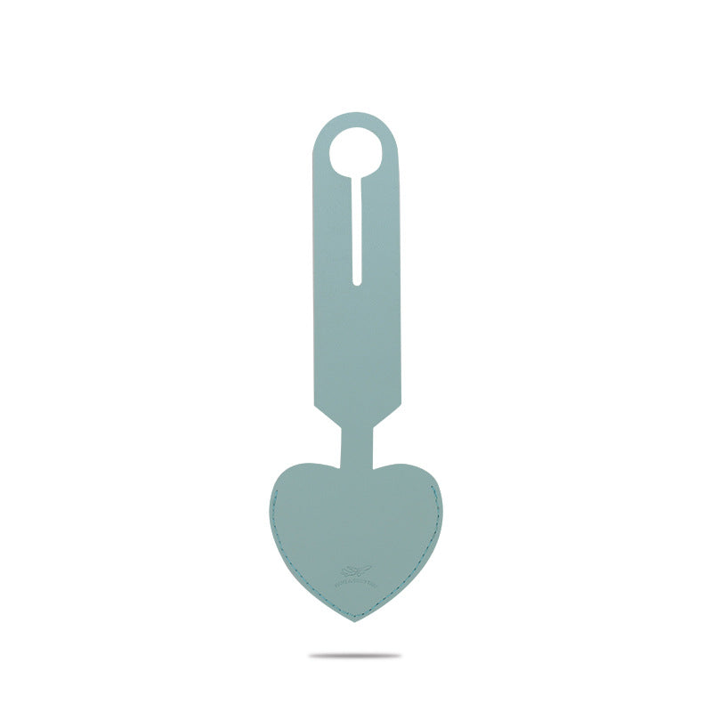 heart-shaped leather luggage tag with adjustable loop LoungeYard — product view 7