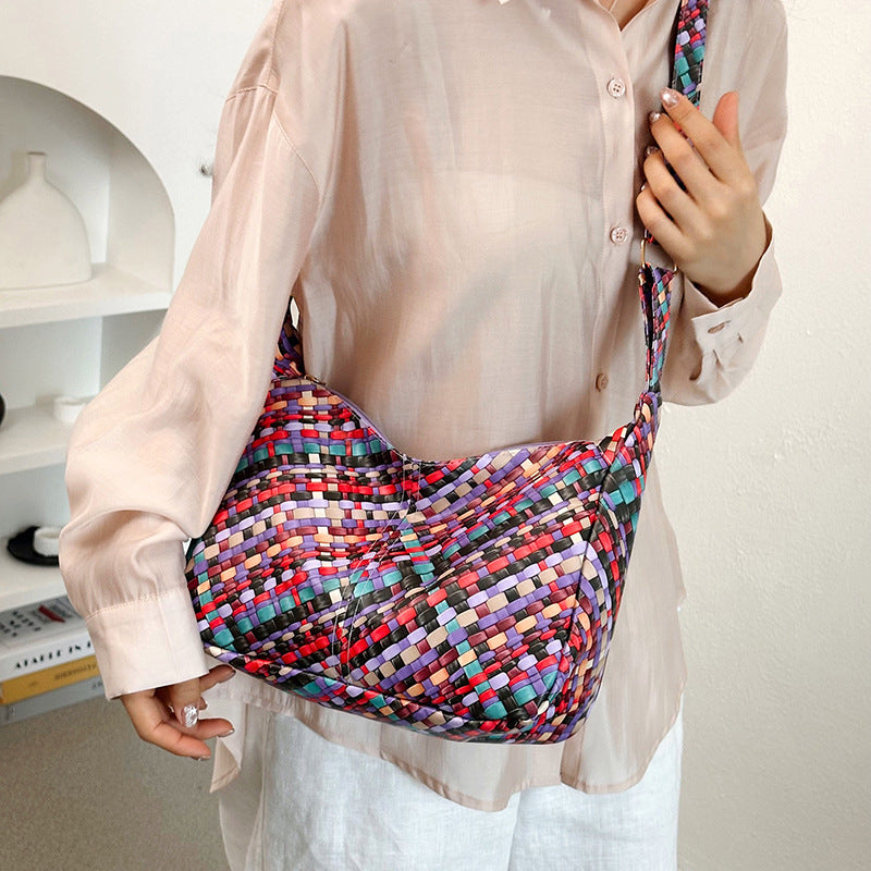 WoColorful Woven Hobo Bag LoungeYard — product view 2