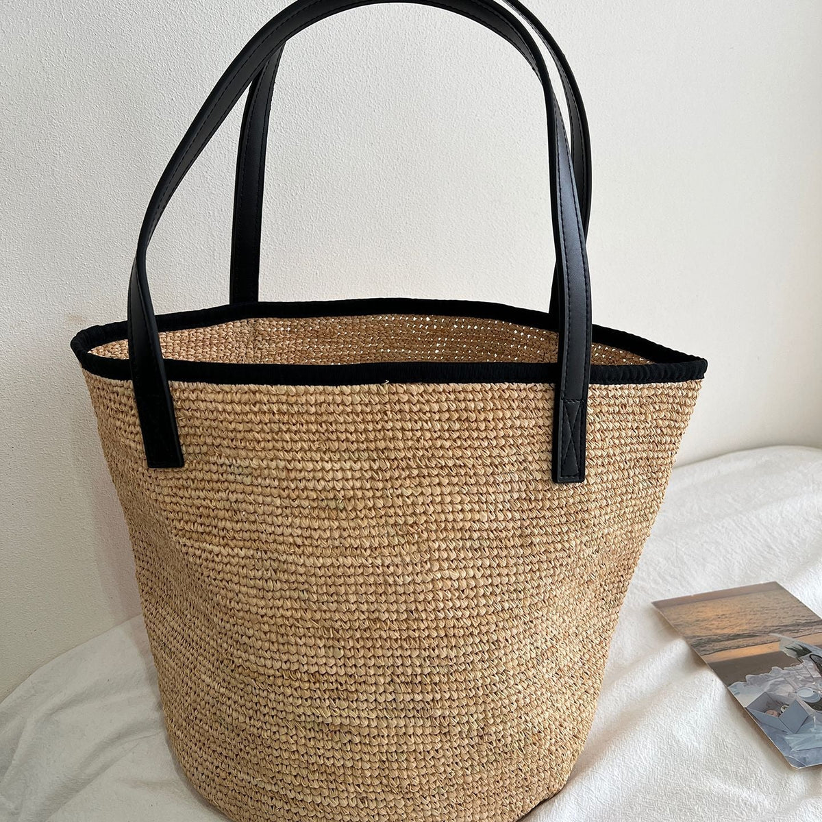 Handmade Tote Bag Made of Natural Materials LoungeYard — product view 5