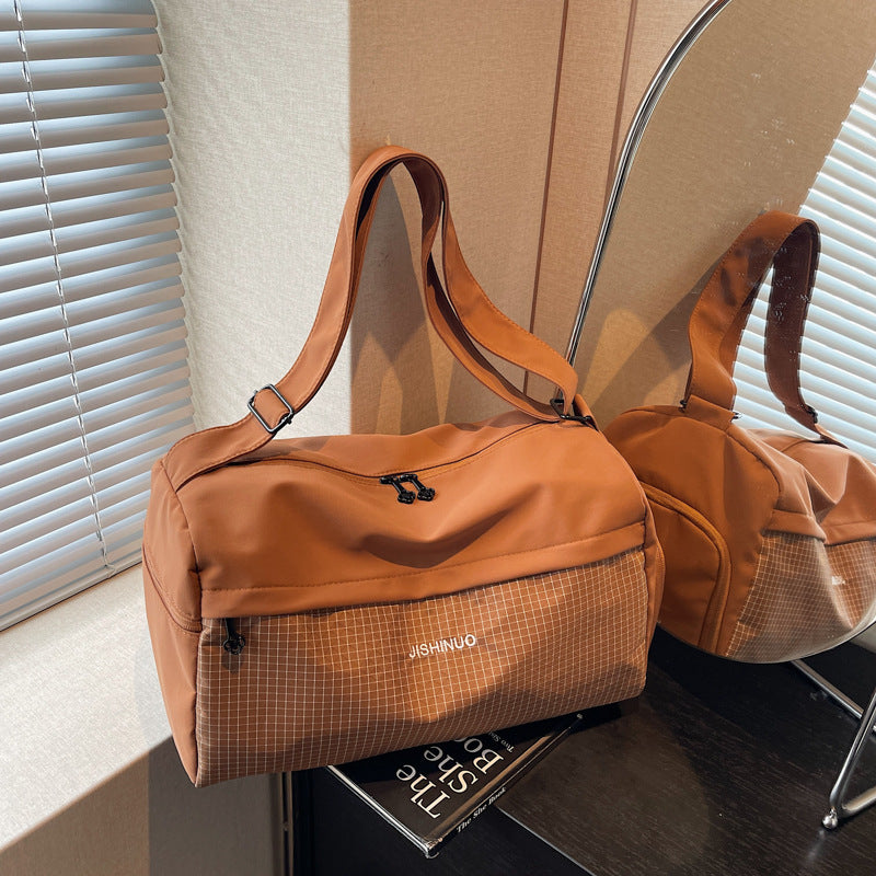Multi-Purpose Lightweight Gym Bag LoungeYard — product view 3