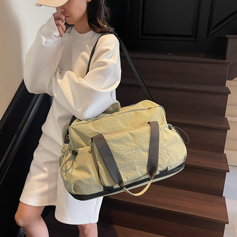 Versatile Weekend Travel Duffel — product view 4