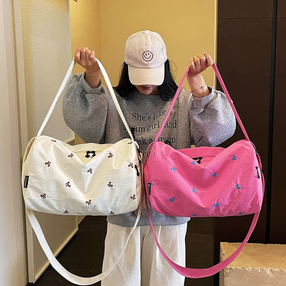 Spacious Utility Gym Bag LoungeYard — product view 3