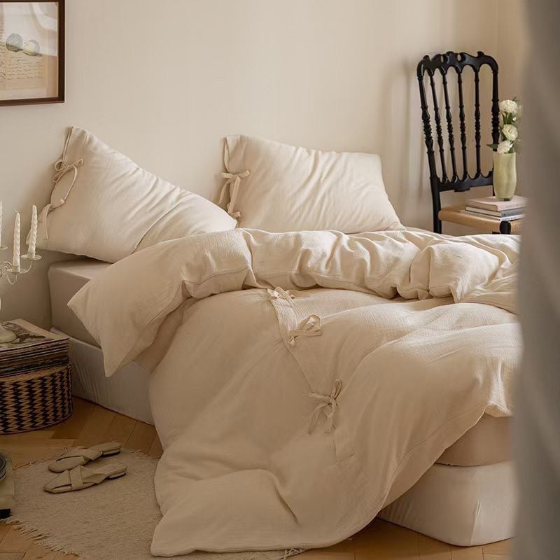 Reversible bed cover with decorative bows and light quilting — product view 3