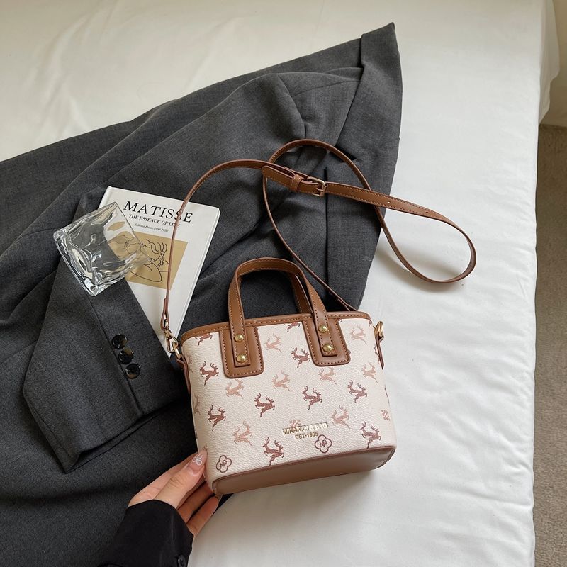 Compact Crossbody Handbag LoungeYard — product view 6