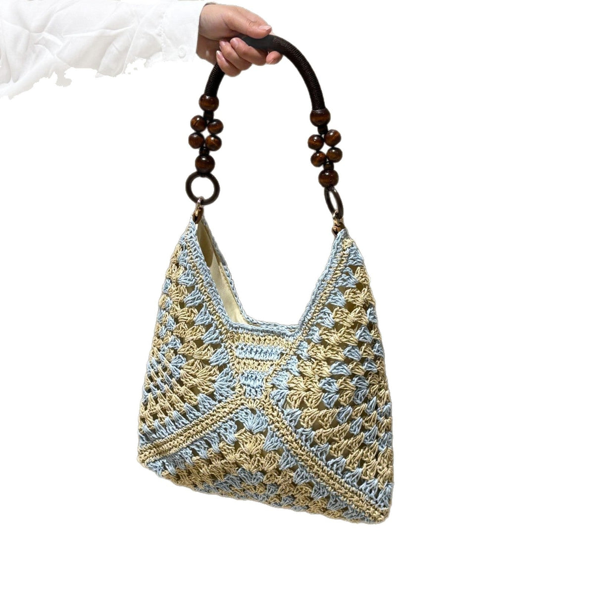 Hand-knotted shoulder bag with wooden handles LoungeYard — product view 4