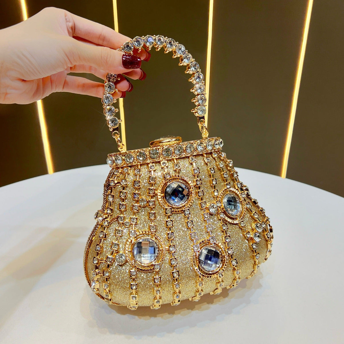 Vintage-Inspired Rhinestone Evening Handbag — product view 2