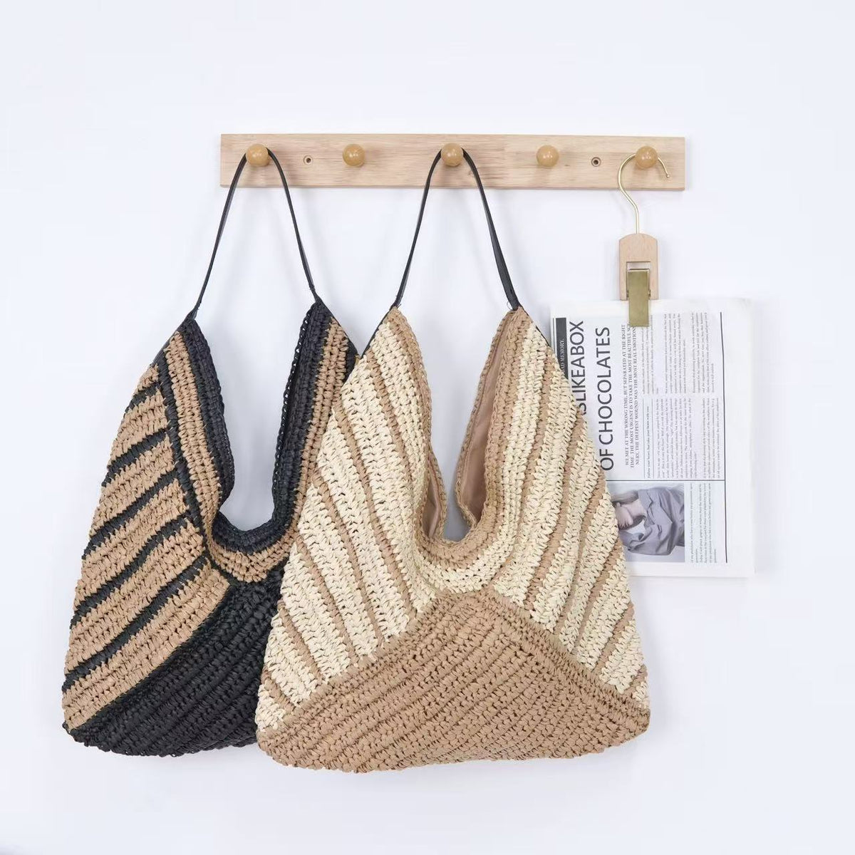 Tote bag with geometric structure design LoungeYard — product view 3