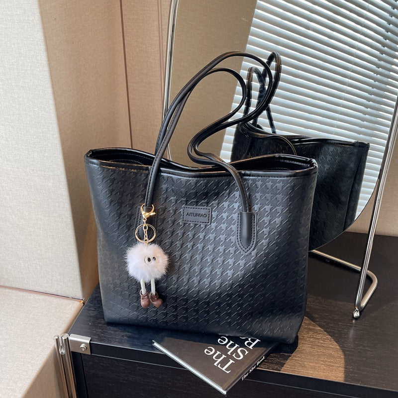 Elegant Structured Tote Bag LoungeYard — product view 5