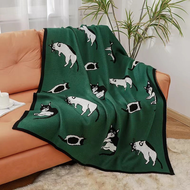 Cozy Cat-Themed Throw Blanket — product view 3