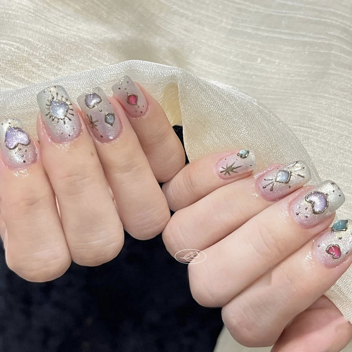 Decorative Press-On Nail Set with Gemstone Accents — product view 2