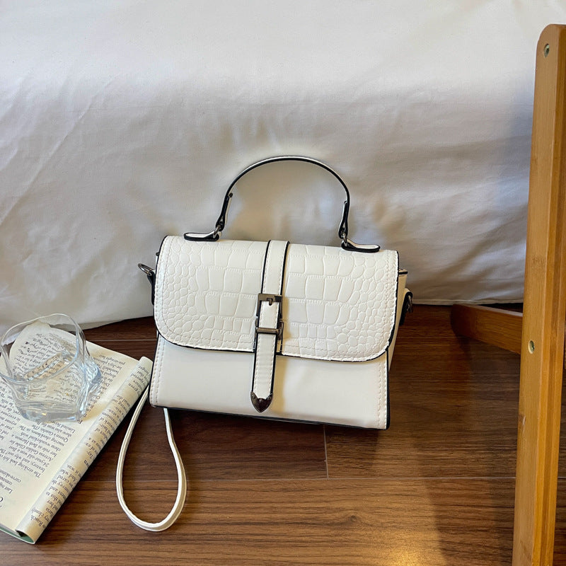 Elegant Crocodile Pattern Handbag — product view 5