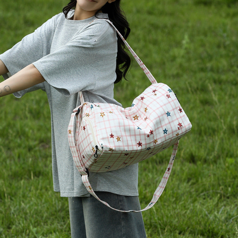 Shoulder bag with versatile interior pockets and durable material LoungeYard — product view 3