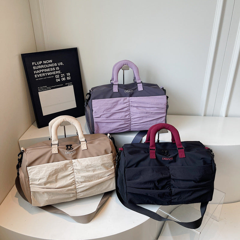 Stylish Multi-Functional Weekender Duffle — product view 2