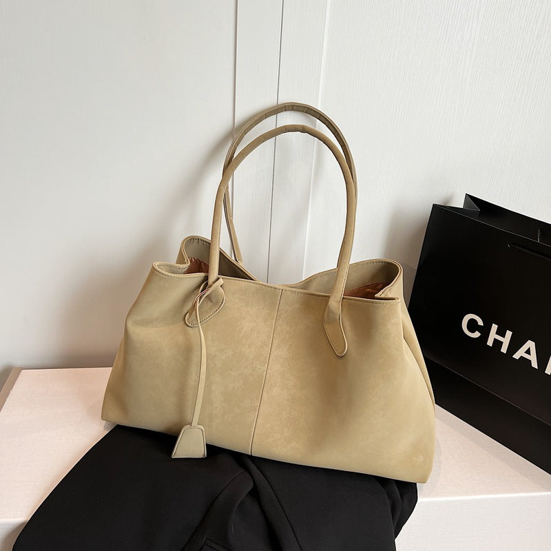 LoungeYard | Nakoo Luxe Tote Bag | Stylish and spacious bag for daily essentials — product view 4
