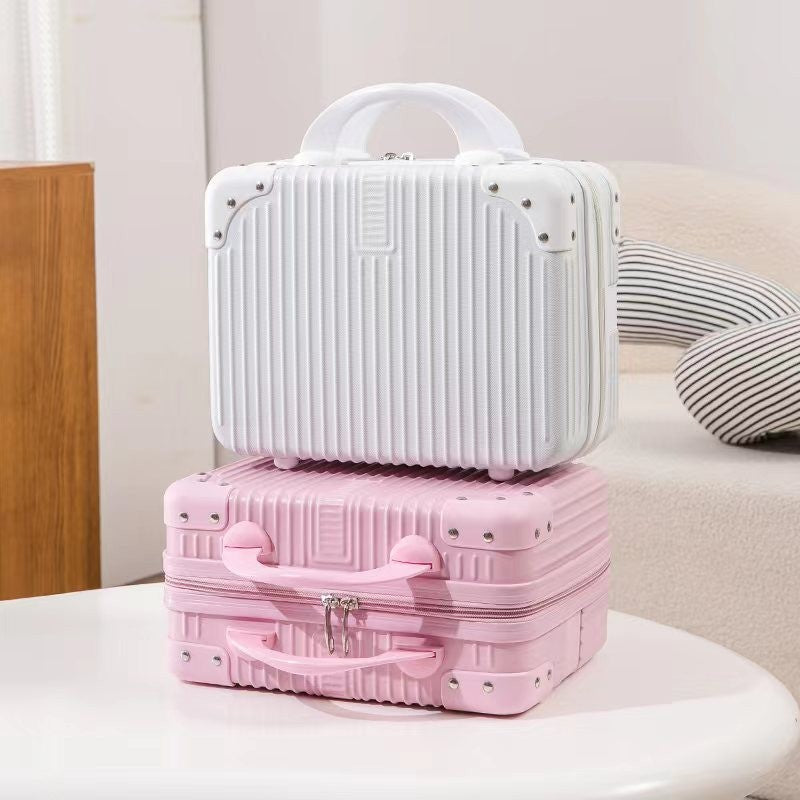 structured hard-shell travel cosmetic carry case with reinforced corner guards and ergonomic handle LoungeYard — product view 4