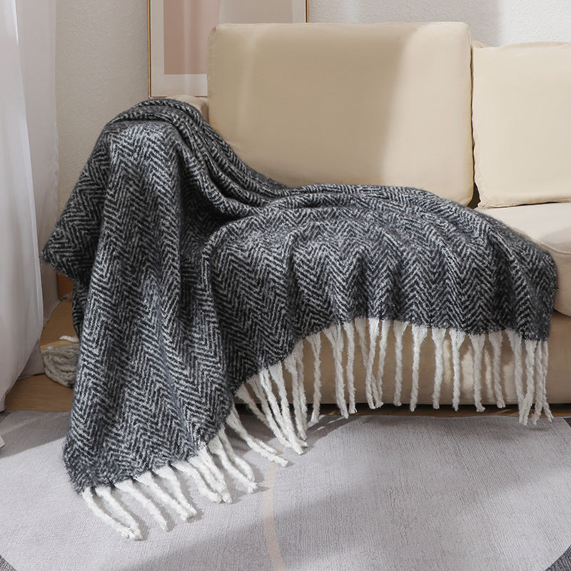 Stylish Herringbone Throw Blanket — product view 4