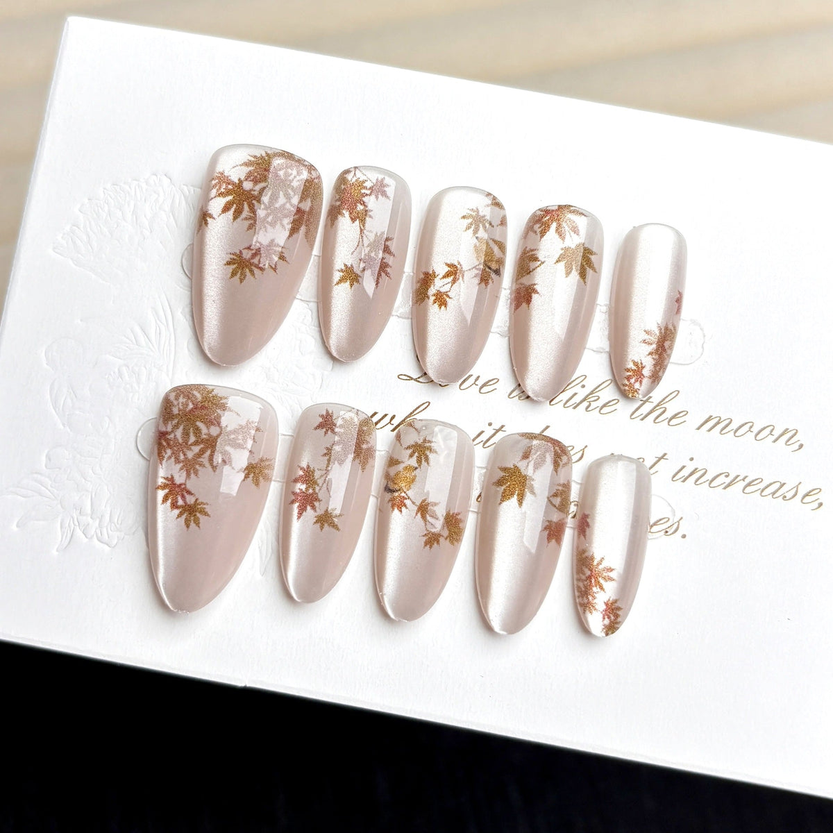 Autumn-Inspired Decorative Press-On Nail Set — product view 4