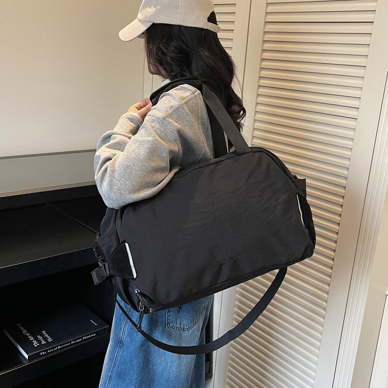 Portable Multi-Functional Sport Duffle Bag — product view 4
