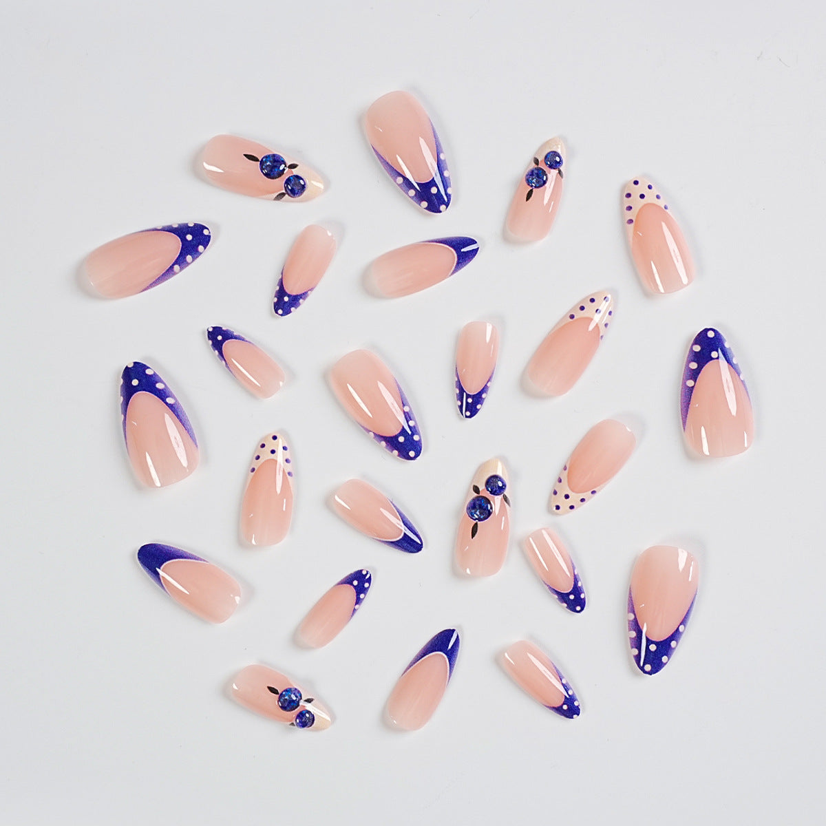 Creative Press-On Nail Art Kit — product view 5