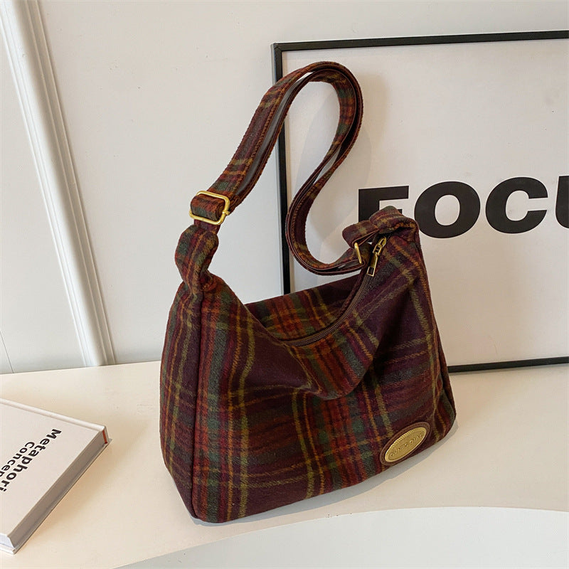 Cozy Plaid Shoulder Bag LoungeYard — product view 6