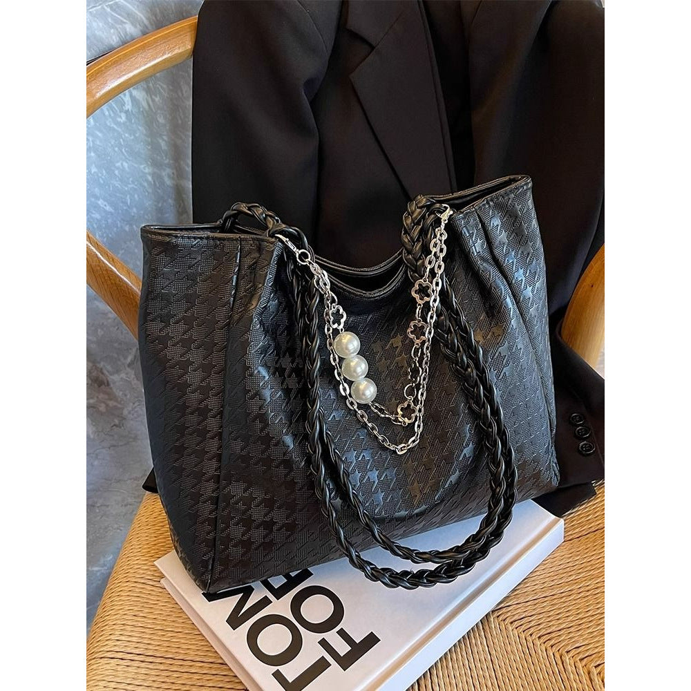 Luxurious Textured Handbag LoungeYard — product view 2